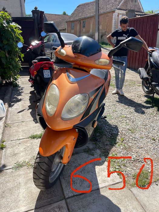 Vănd scutere TGB 50cc/KEEMNWAY 50cc/SCUTER 125