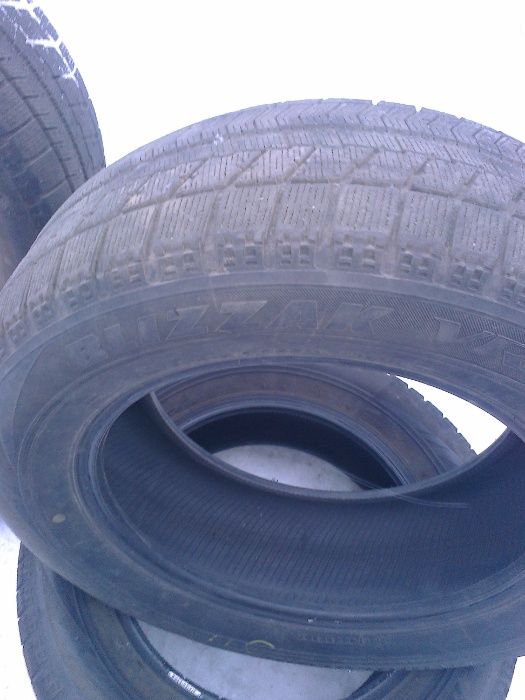 R16-16C MICHELIN и BRIDGESTONE .215/60R16  и диски R16