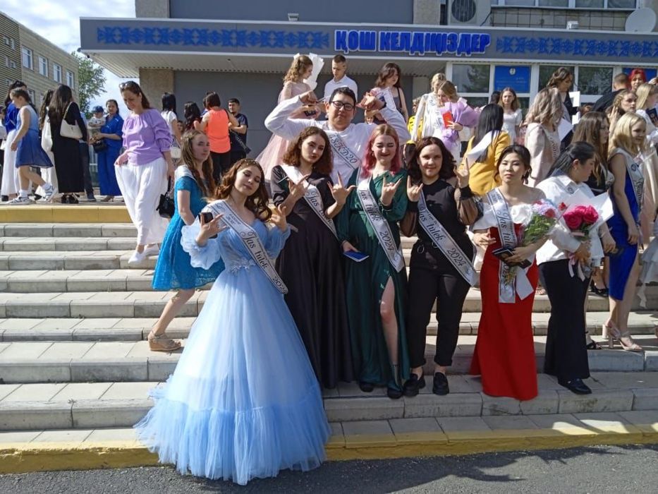 Продам платье