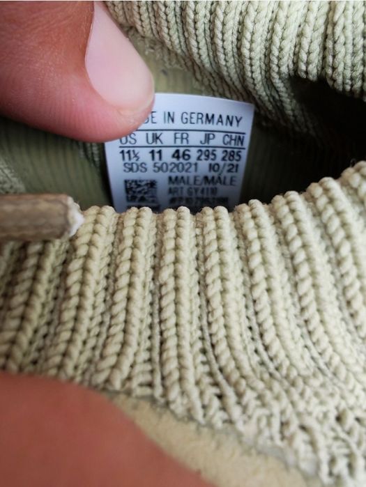 Adidas yeezy boost 450 mărimea 46