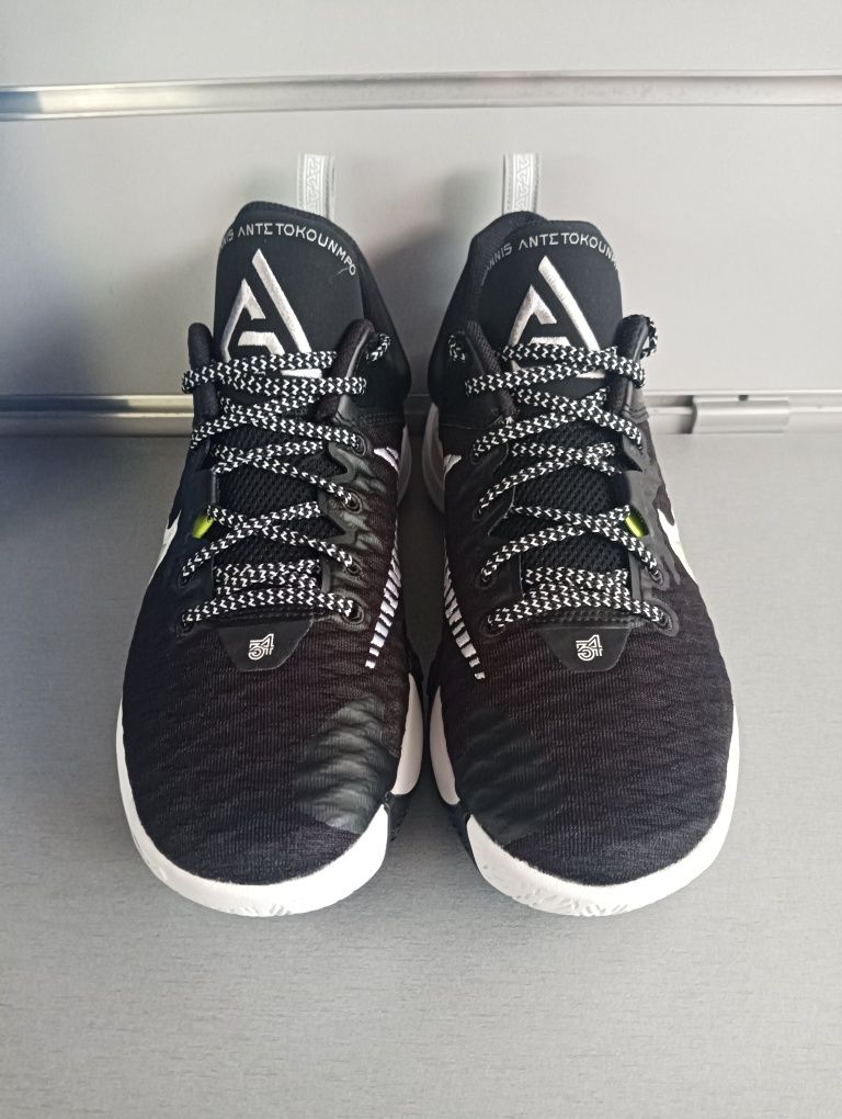 Оригинални Nike Giannis Immortality 41 42 маратонки найк мъжки обувки