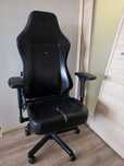 Noblechairs HERO