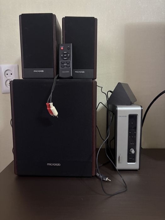 Продам аккустическую систему Microlab