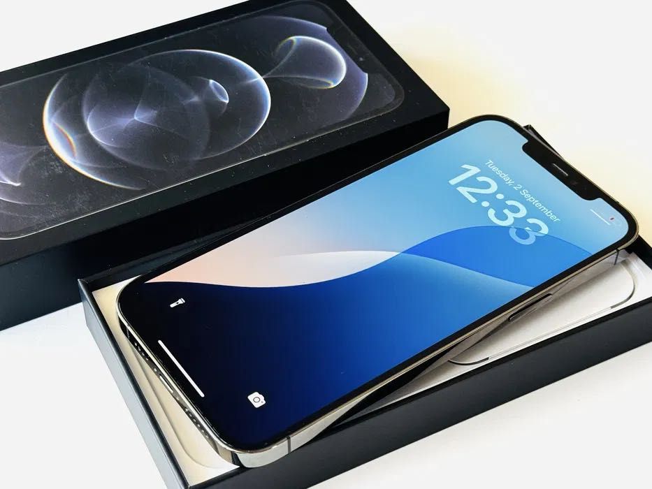 Iphone 12 Pro Max 128GB Graphite 100% Батерия! Гаранция 6 мес