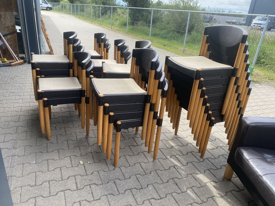 Scaune lemn/plastic made in Germany, calitative si practice, multe buc