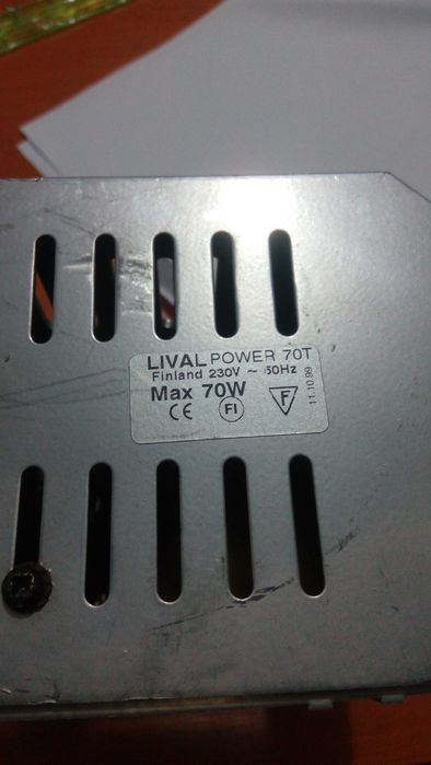 Proiector cu  halogen 70w