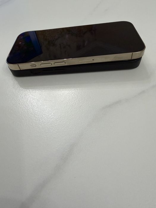 Vand telefon Iphone 14 pro