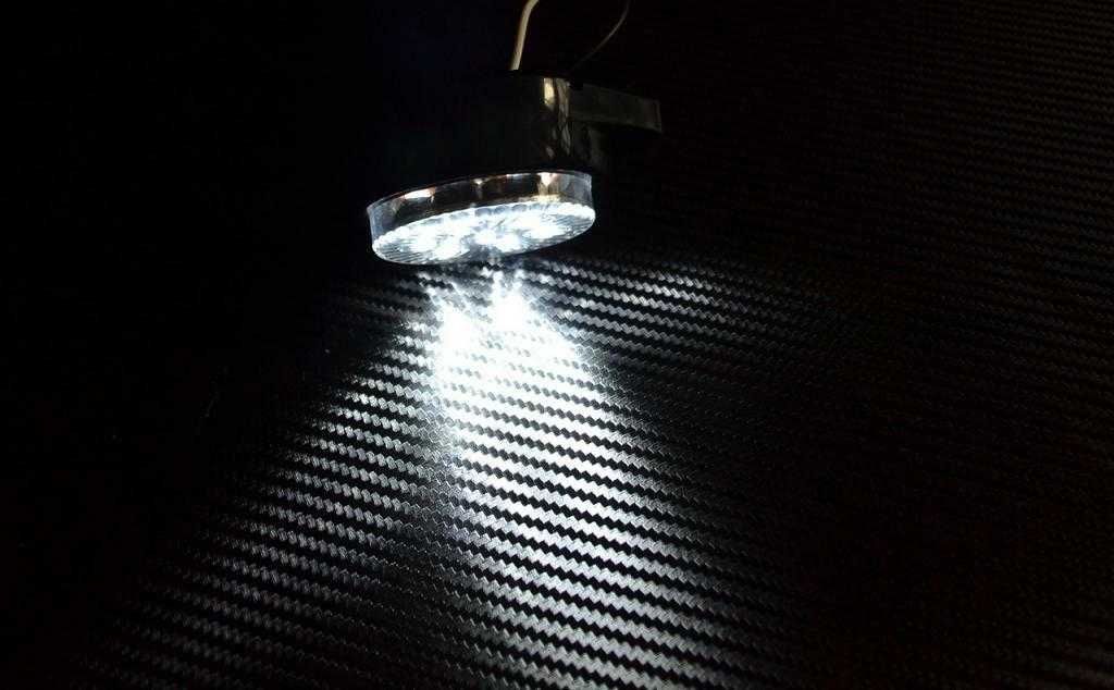 ЛЕД LED габарити, диодна светлина 7 SMD диода, БЕЛИ , 12-24V