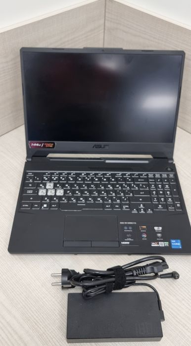 Игровой ноутбук Asus