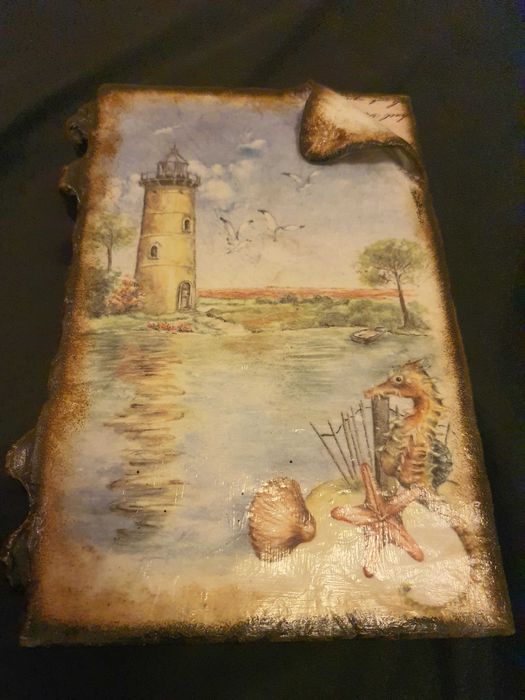 Шкатулка-книга ручной работы