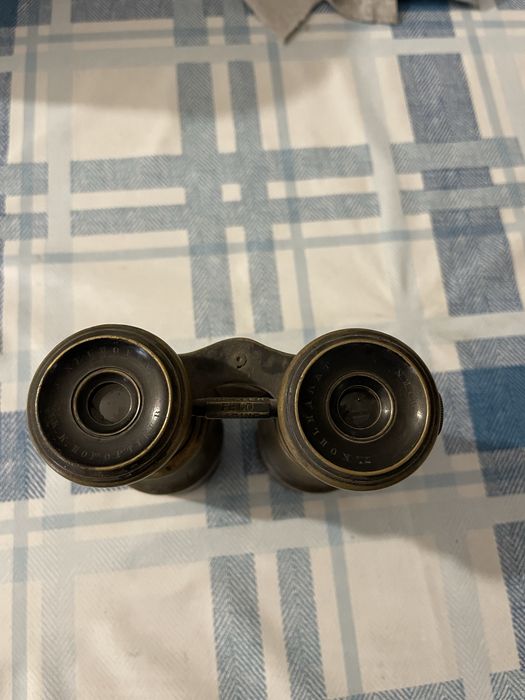 Binoclu bronz , colectie