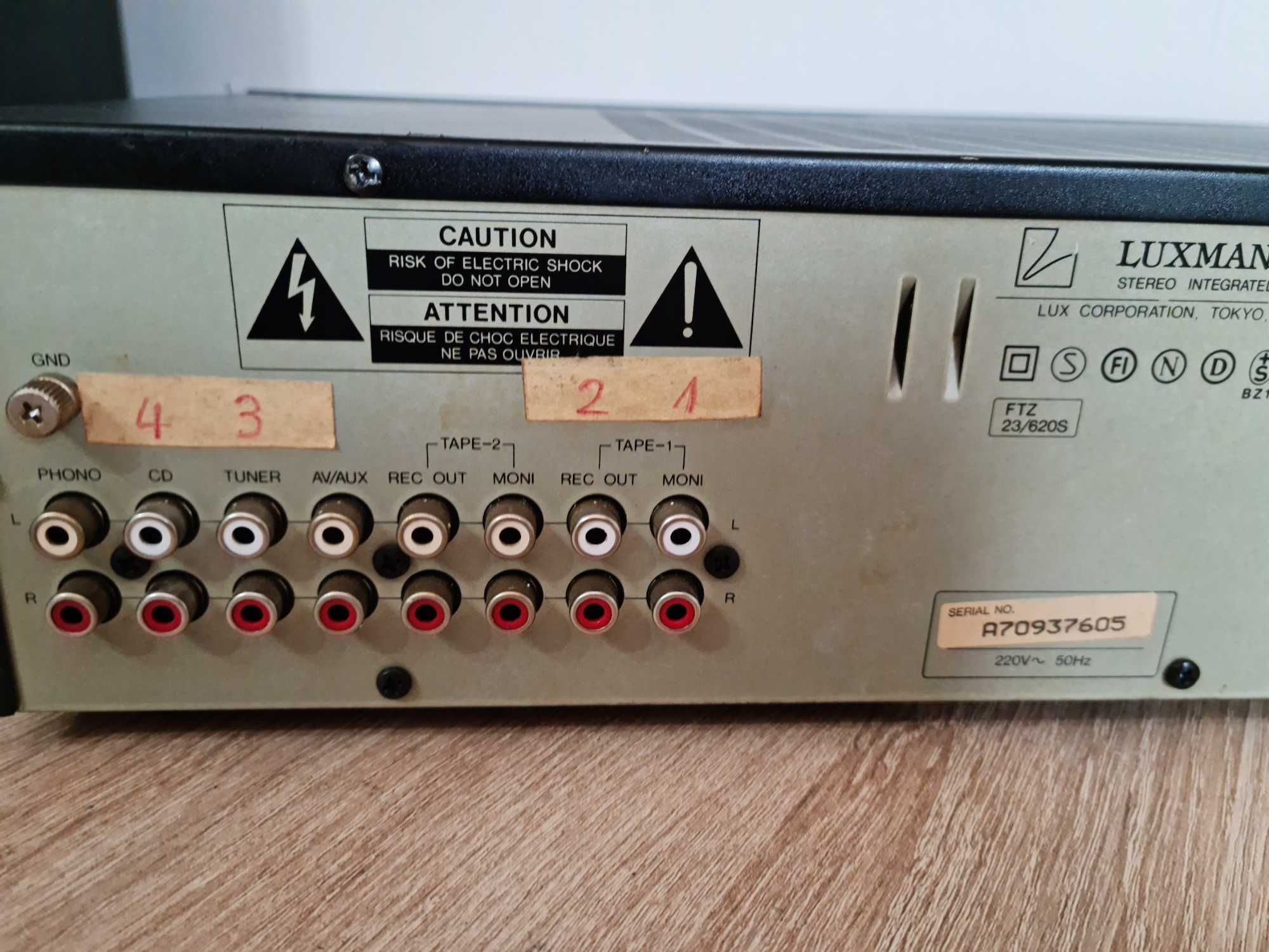 amplificator Luxman LV-100