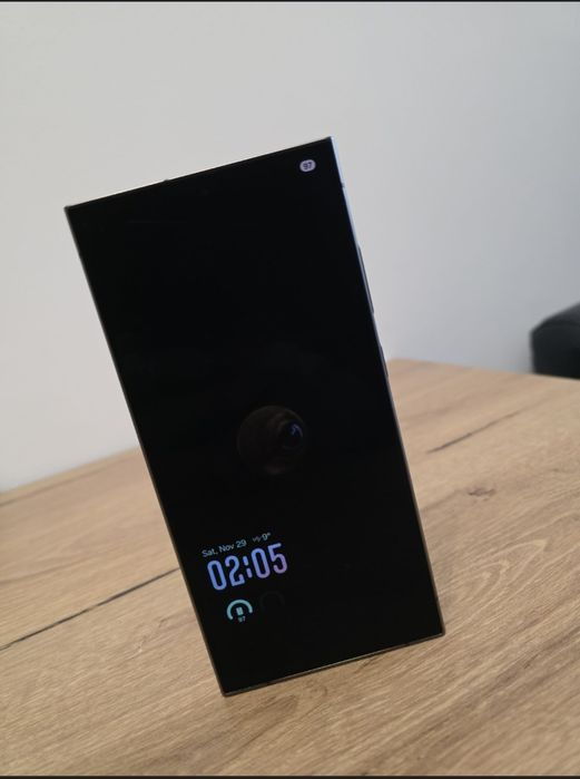 Vând sau schimb samsung s24 Ultra 5g 256 12 ram