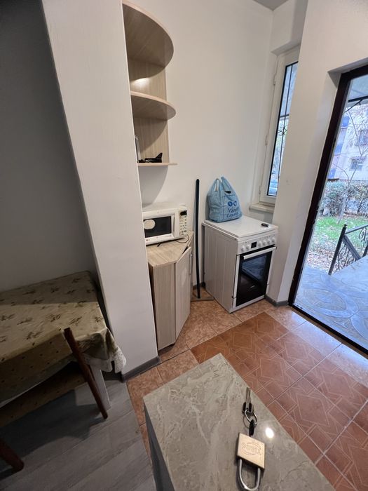 Аренда 1в2х квартира с обстановкой,семейным.Юнусобад15.Риэлтор.