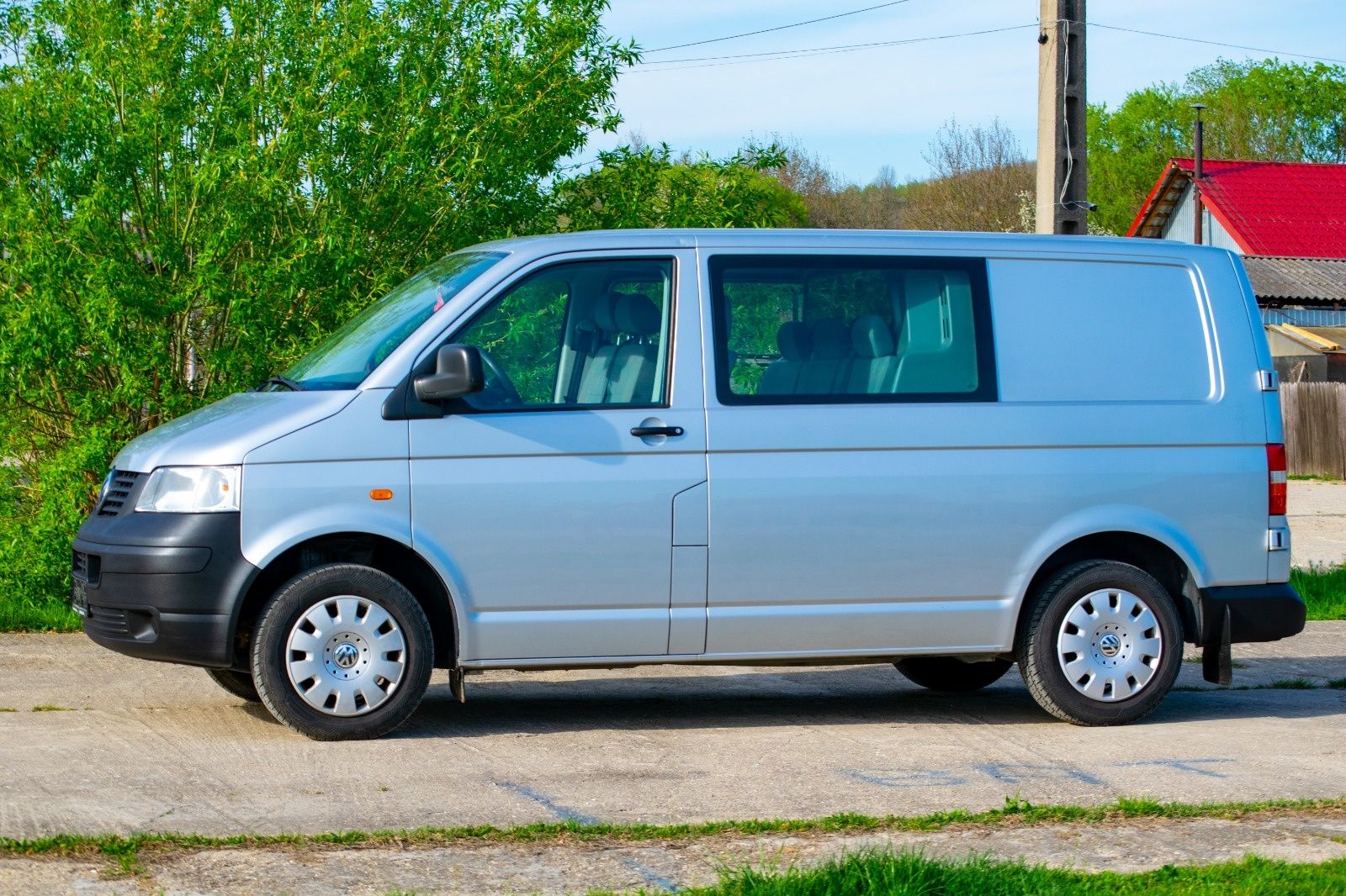 Vând Volkswagen Transporter T5 MIXTA