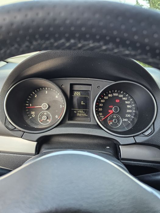 Vând/schimb VW Golf 6, 1.6 TDI AN 2010