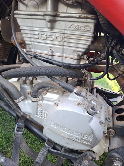 Urgent !! vând bombardier DS 650