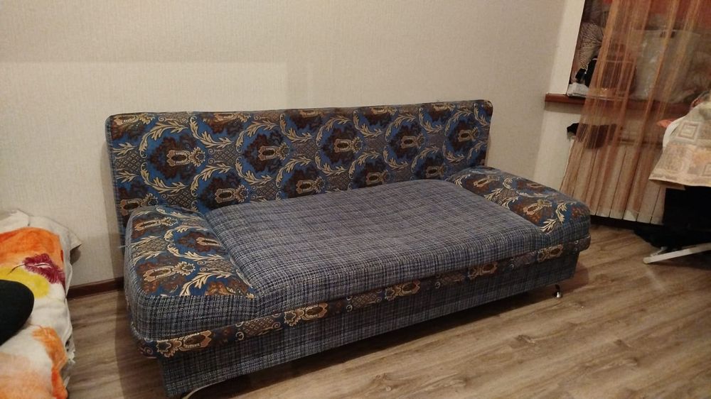 Продам диван тахту