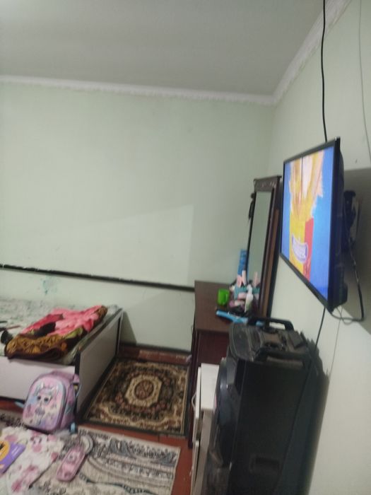 Uy sotiladi sirochniga