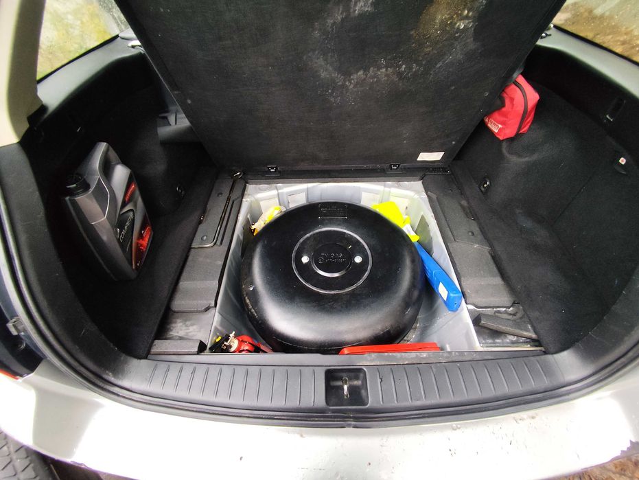 Subaru legacy на части и/или цяло