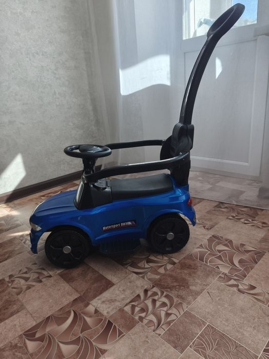 Продам толокар машина