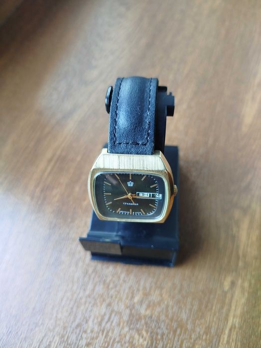 часы Полет Телевизор СССР 1981 год