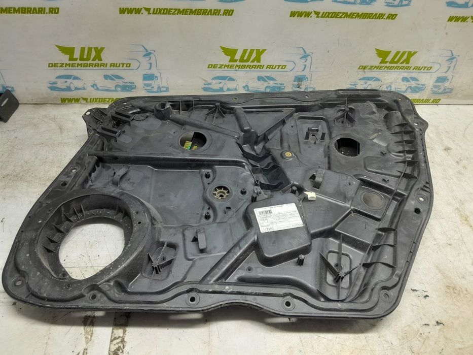 Macara geam dreapta fata A1667200279 Mercedes-Benz GL-Class X166 [201