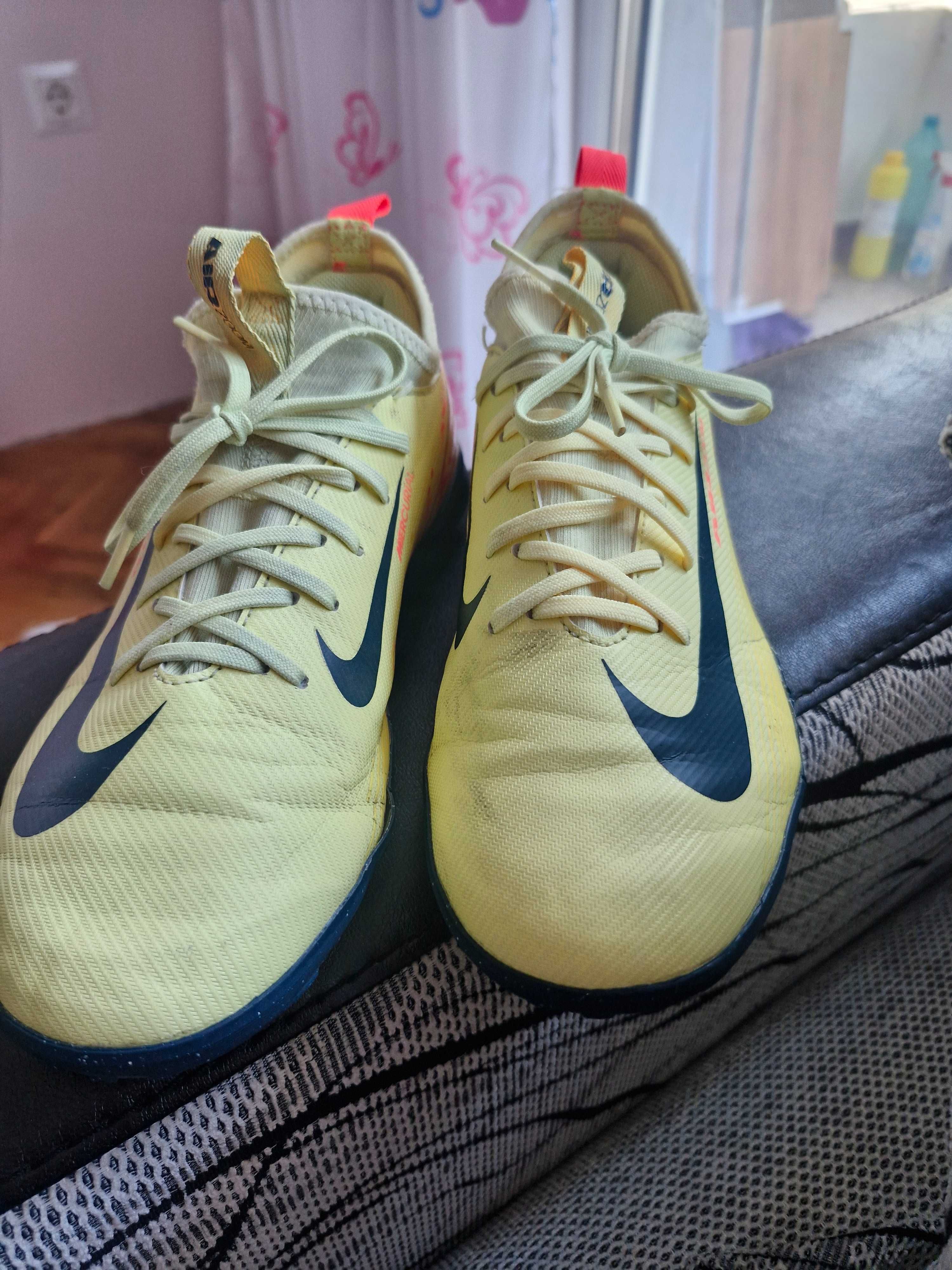 Стоножки за футбол 38 номер на Найк Nike