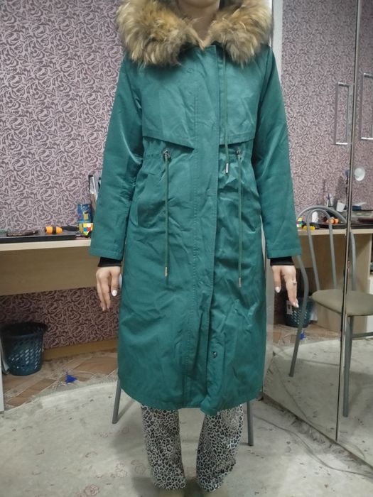 Продам парку натуральную