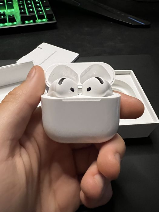 Airpods Gen. 4 Noise Cancellation originale cu garantie activa
