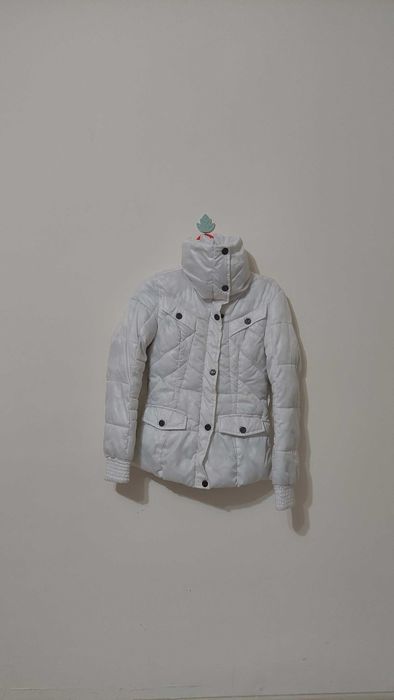 Дамско зимно яке Guess,XS/S