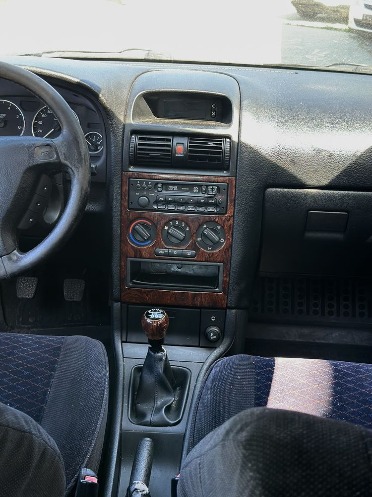 Opel Astra G 1.6