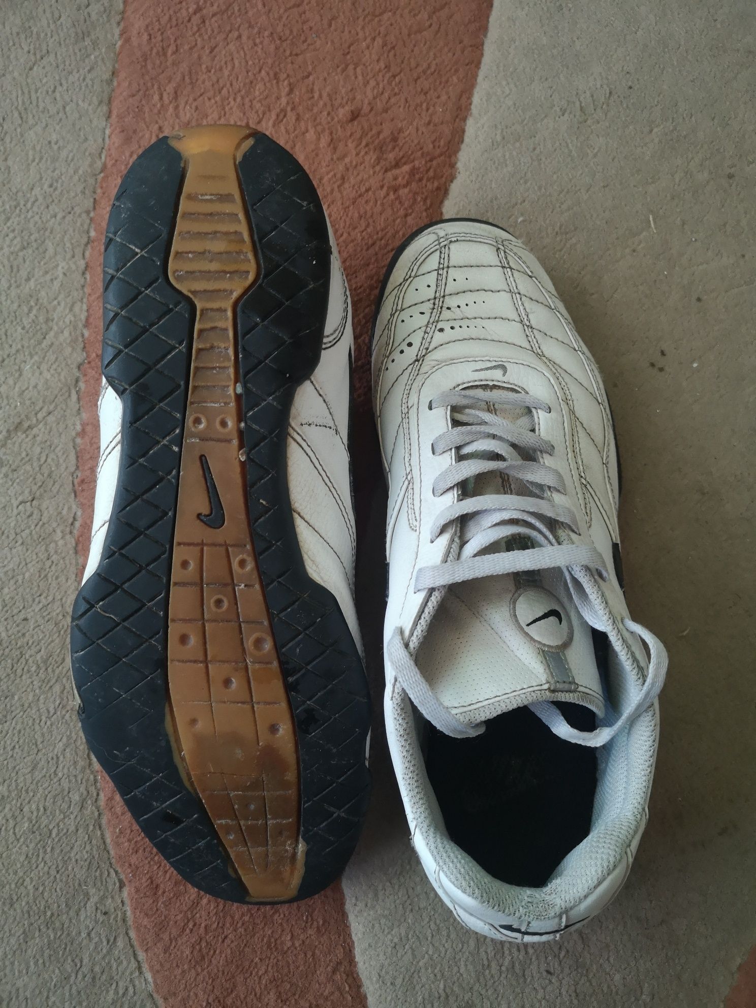 Pantofi barbati Nike sport/casual 42.5