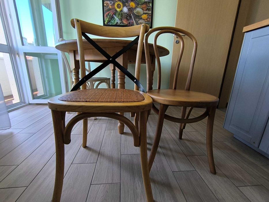 Трапезна маса с 4 стола