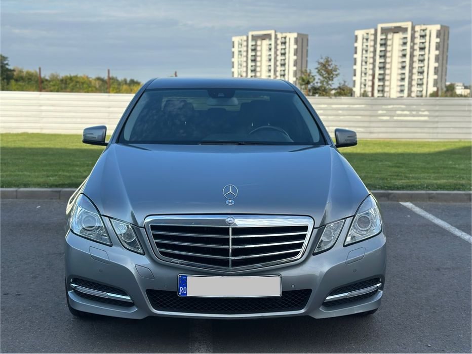 Mercedes E 220 Avangarde/ 7G-tronic  /139000 km 2011