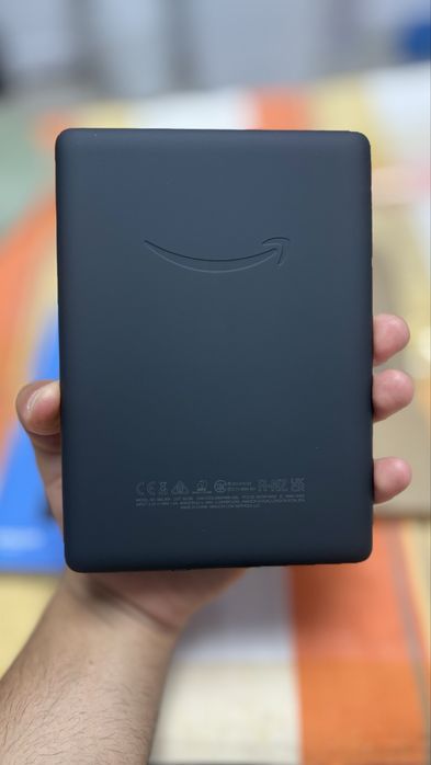 Kindle Amazon Paperwhite 11 Gen M2L3EK-Ca Nou-Cutie-Mod Noapte-BUN