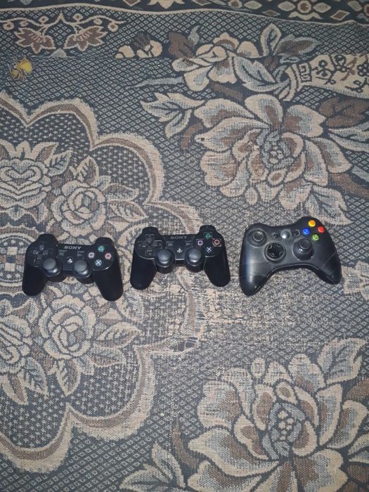 Продам три джойстика