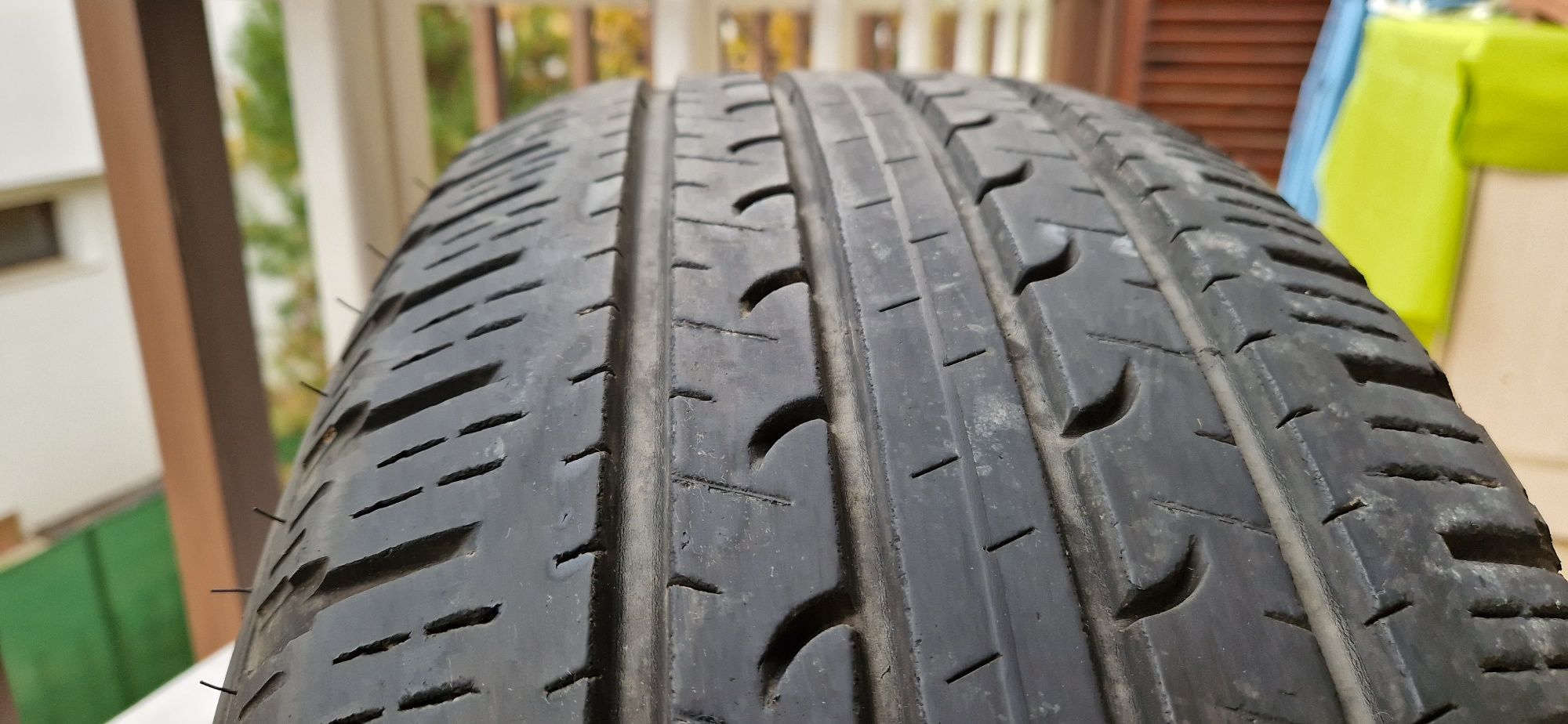 1 брой гуми GOODYEAR Efficientg 235/65/17rip SUV 4x4, 235/65/17, DOT 2