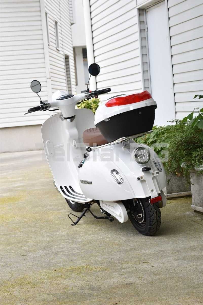 Електрически Скутер  ELEKTROROLLER FUTURA С VESPA 4000W 72V