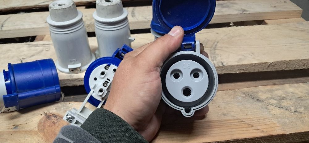 Priza monofazica industriala 32a