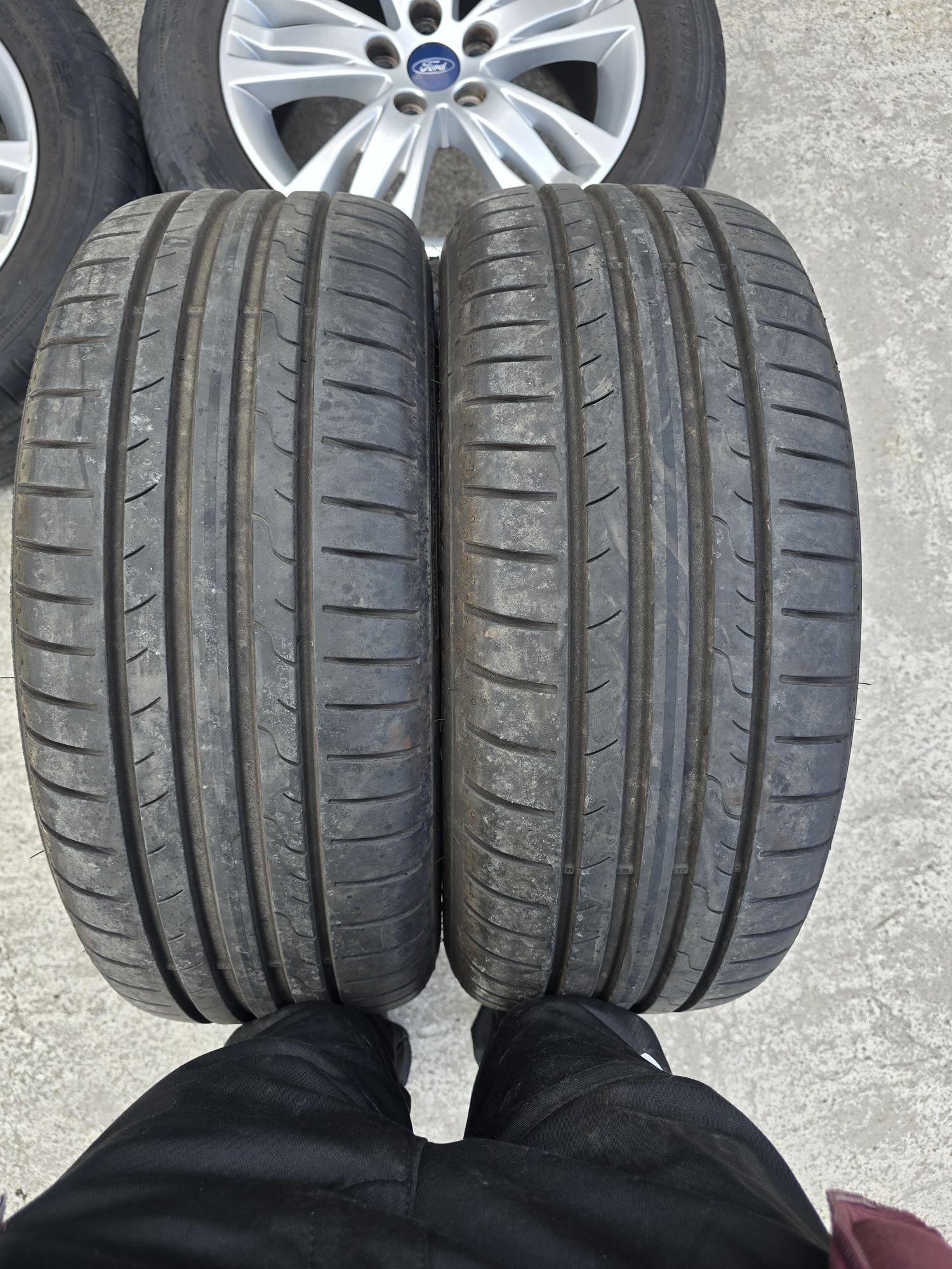 2 Броя 215/55/16 Dunlop 7,2mm 21dot