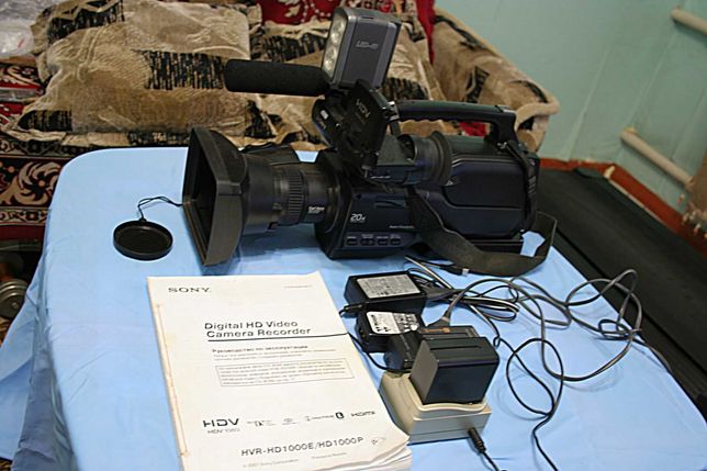 SONY HDV1000E видео камера