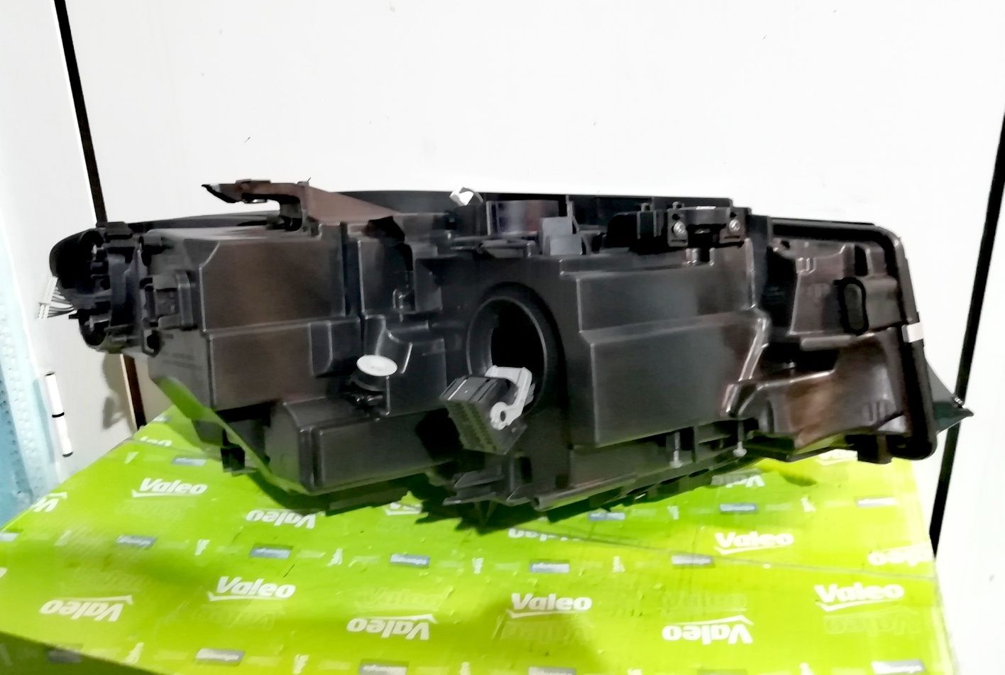 Фар фарове за БМВ 3 Г20 Г21 / BMW 3 G20 G21 BMW LED.
