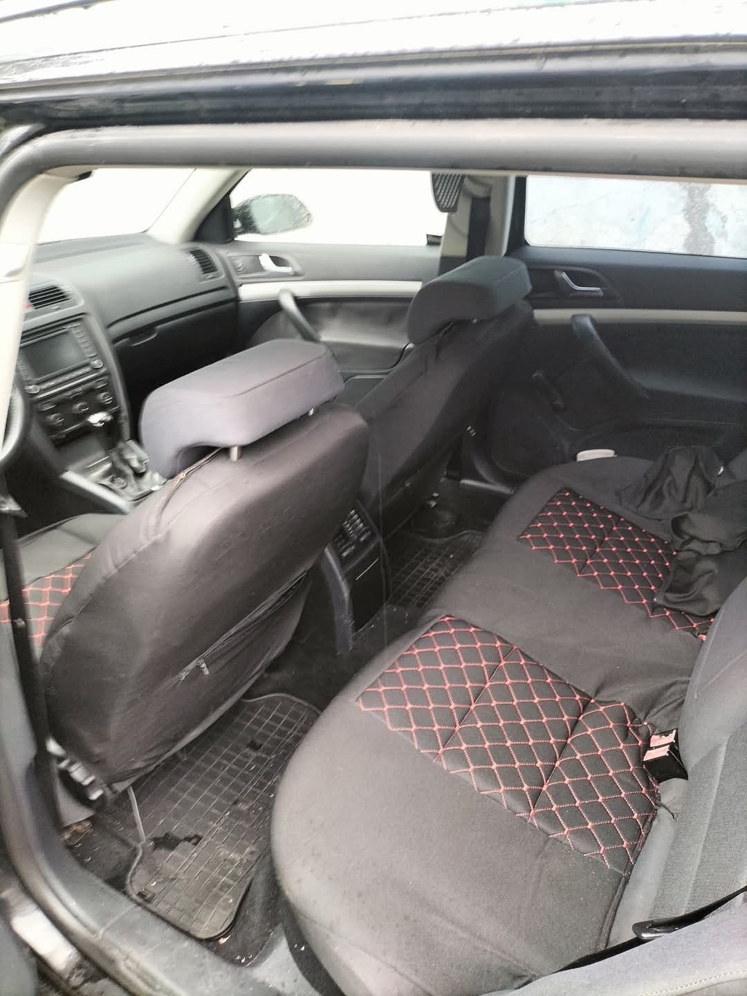 Vand skoda octavia 1.6 fsi cu GPL 34k km (foarte multe pise noi schimb