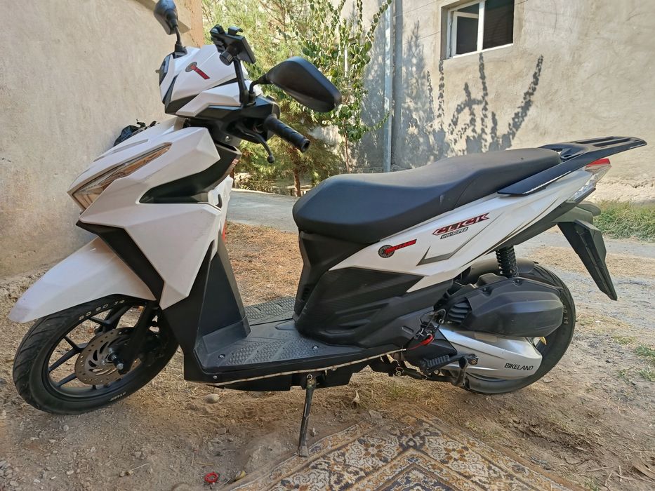 Продаю скутер click или обмен на ваши варианты