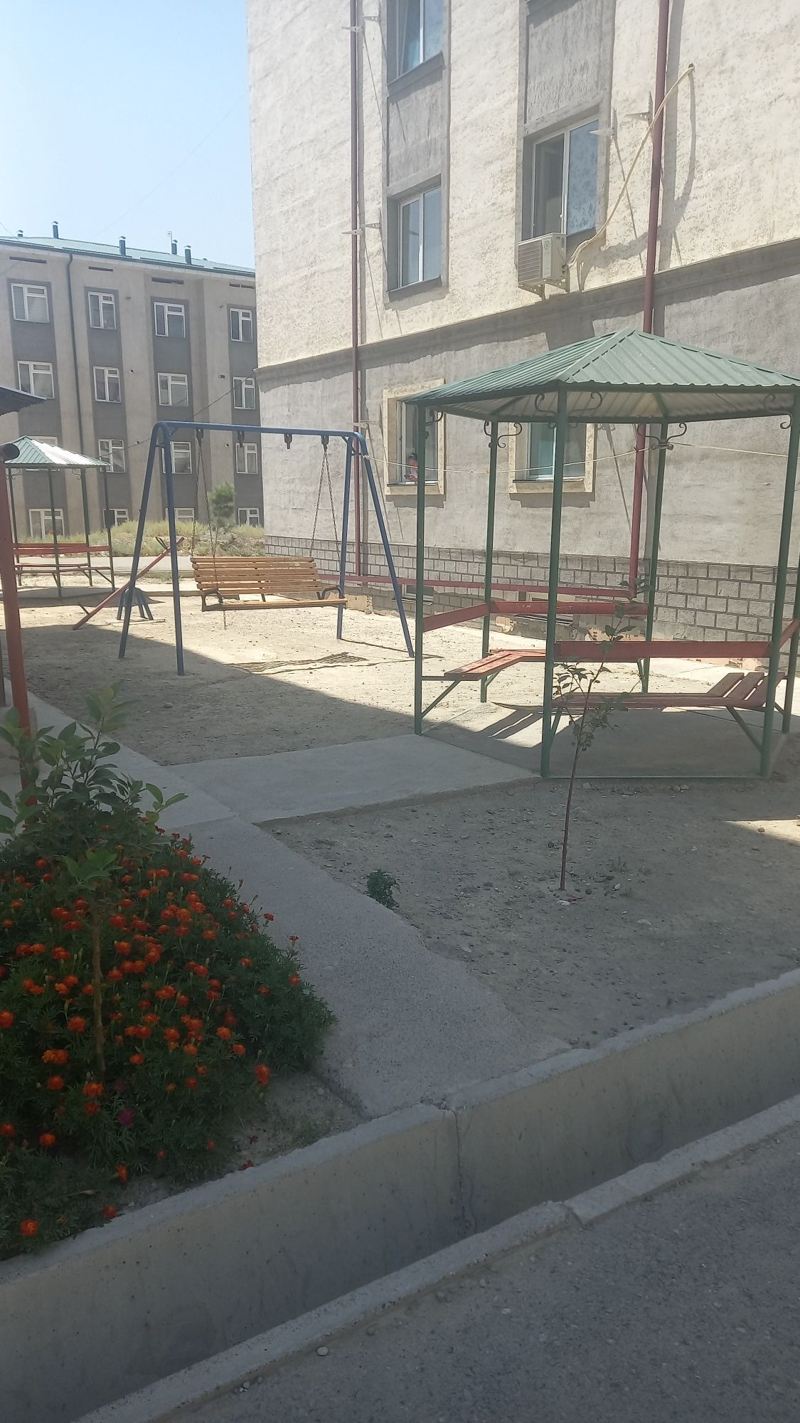 Хонадон сотилади