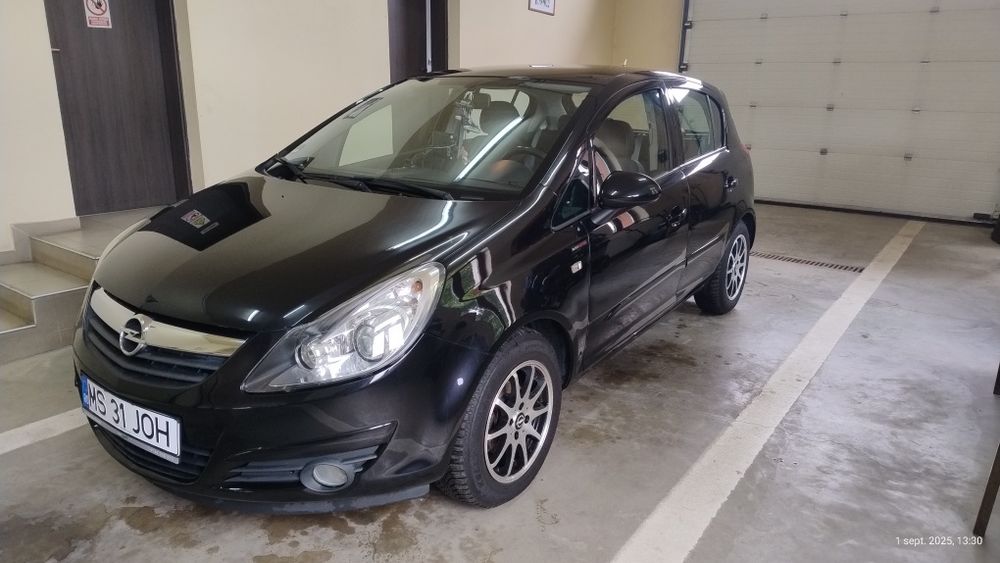 Opel Corsa D Superb