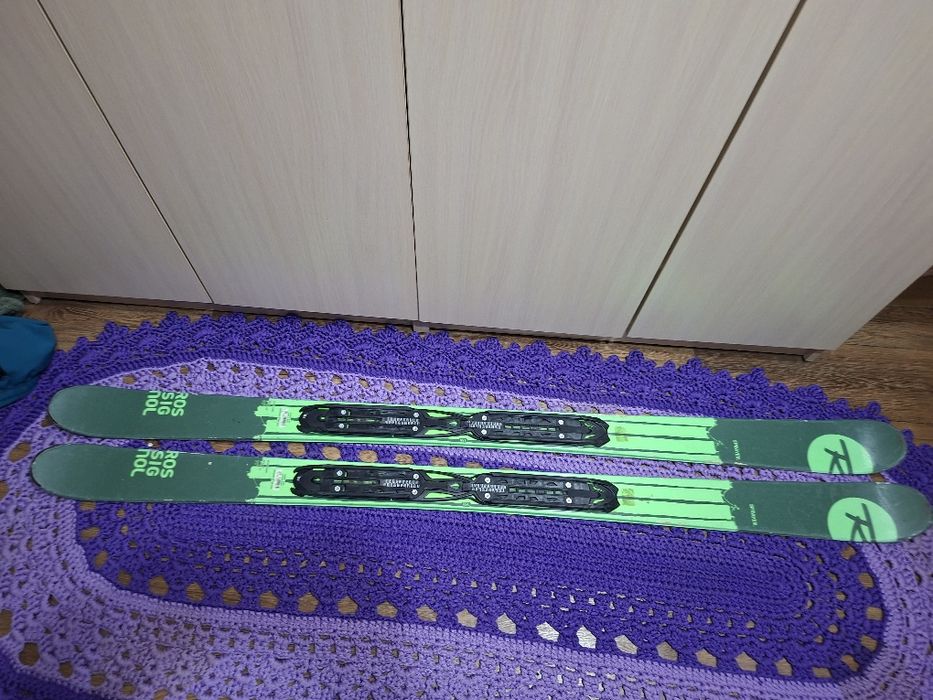 Лыжи Rossignol sprayer