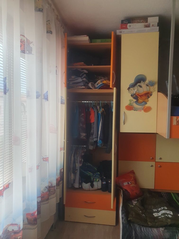 Детско обзавеждане с две легла