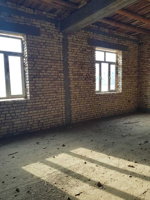 Hovli sotiladi, 8 sotix, karobka holatda